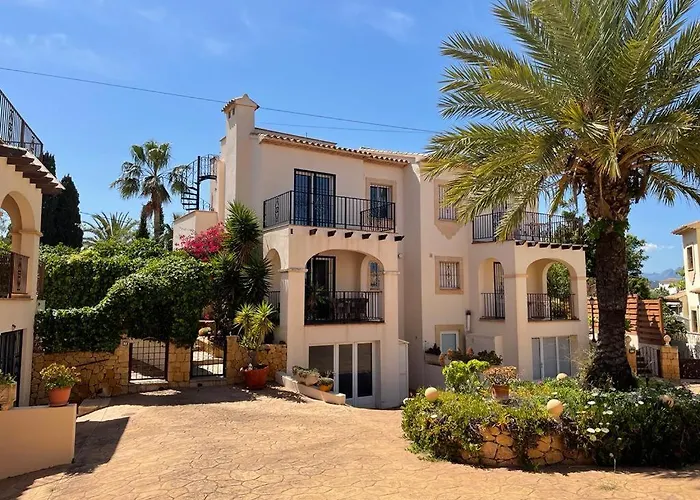 Casa Vamos Buganvilla - Private Pool & Rooftop Terrace