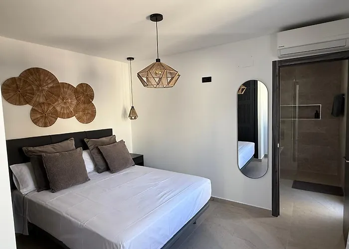 Villa Jupiter By Albir Proper Properties